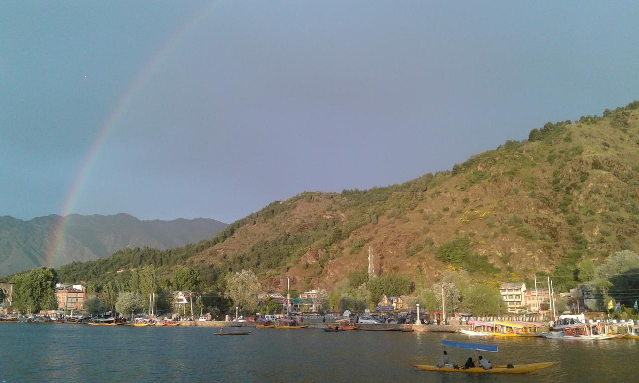House Boat New Pala Palace Σριναγκάρ Εξωτερικό φωτογραφία