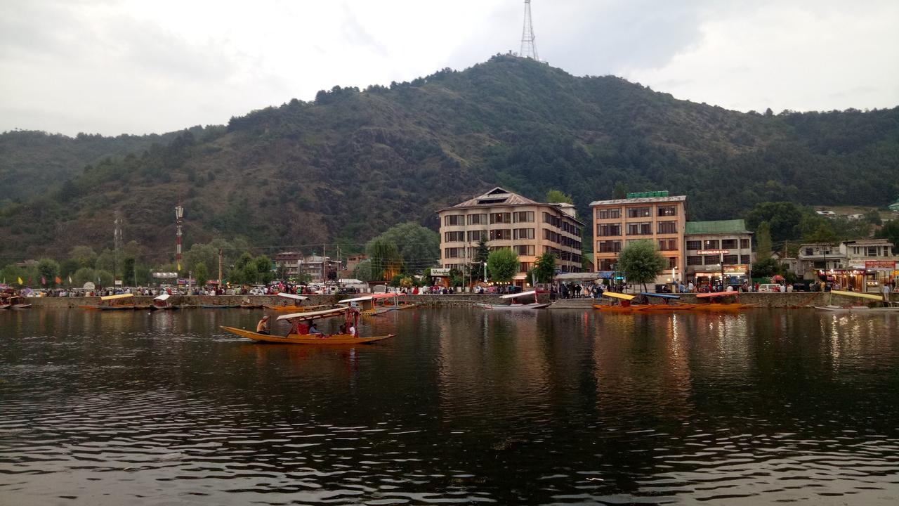House Boat New Pala Palace Σριναγκάρ Εξωτερικό φωτογραφία
